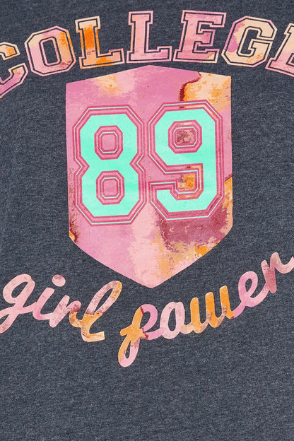 Bedrucktes T-Shirt mit V-Ausschnitt