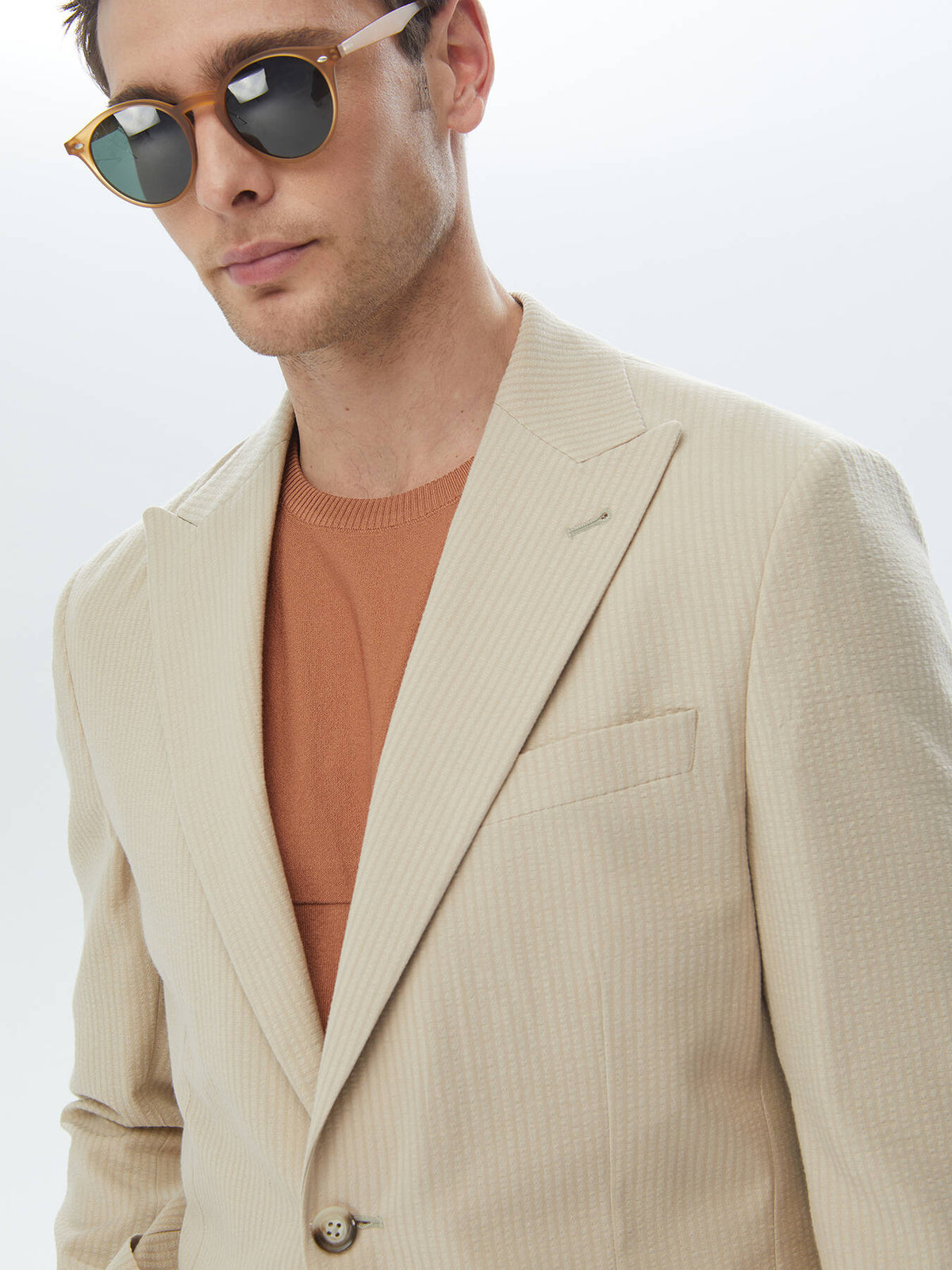 Gestreifte Jacke aus Baumwollmischung in moderner Passform