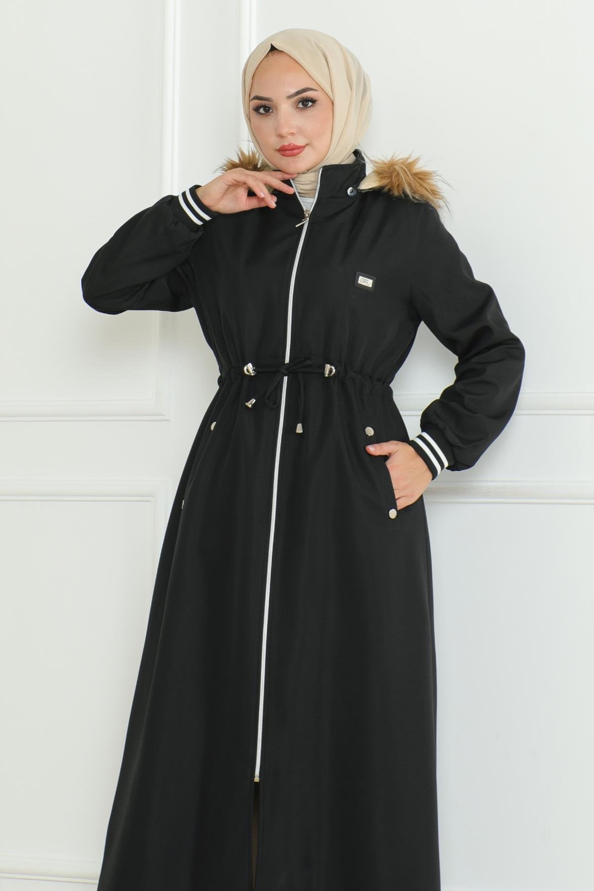 Taba Gerippte Jacke mit Schnürdetail - 19215