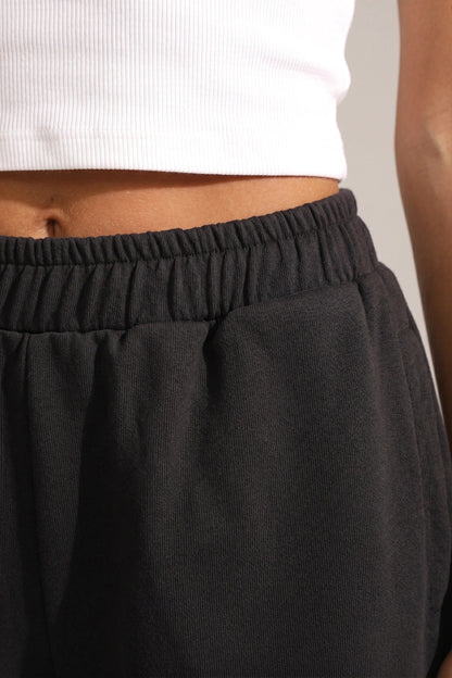 Elastische Taschen Strickshorts
