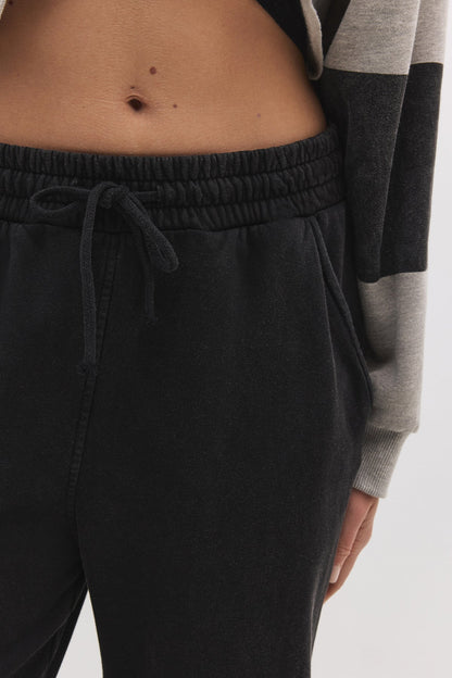 Weit geschnittene Jogginghose mit elastischem Bund
