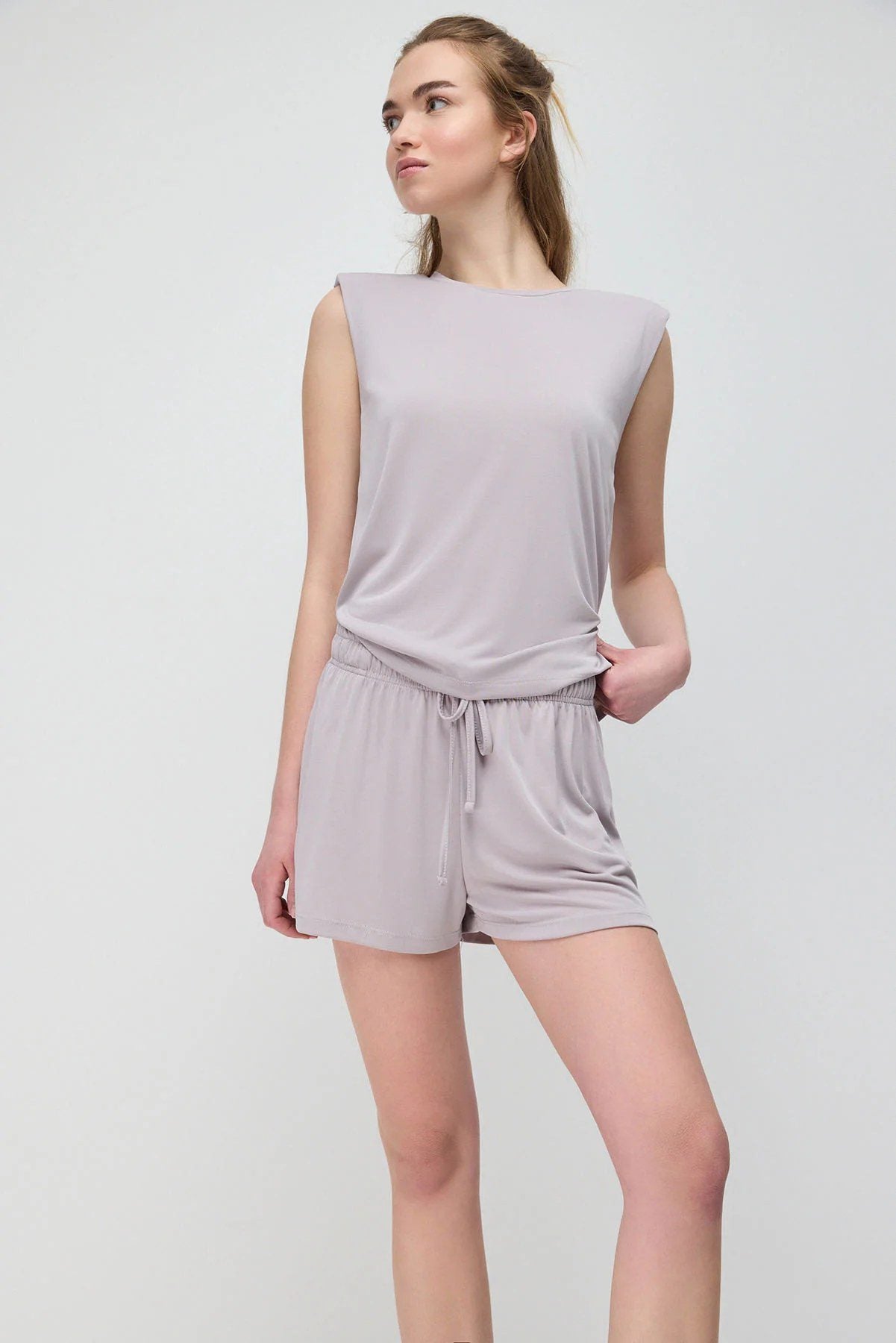Shorts mit elastischem Bund und Seitentaschen