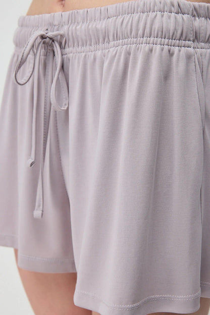 Shorts mit elastischem Bund und Seitentaschen