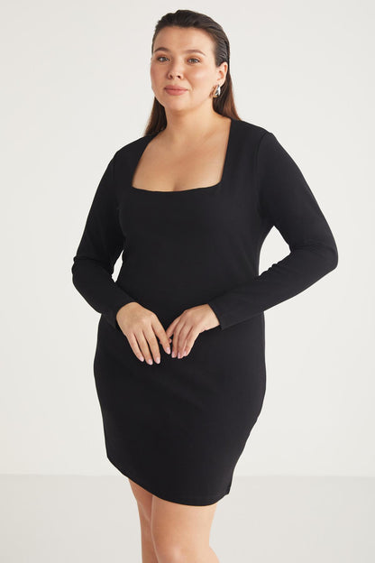 BESSIEBB Große Größen Strickkleid