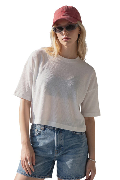 Basic T-Shirt mit Rundhalsausschnitt