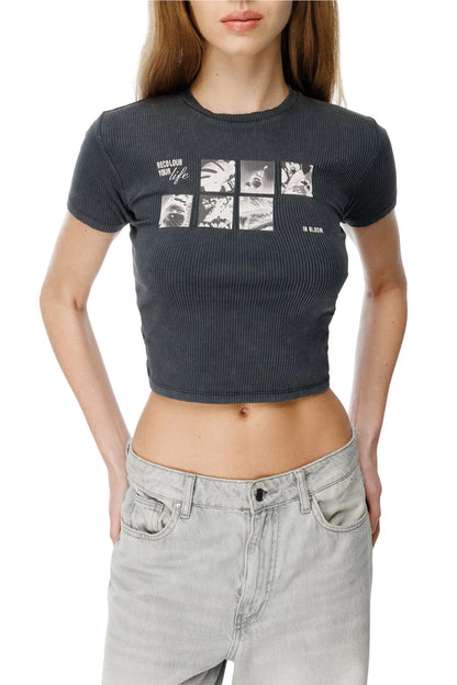 Bedrucktes Crop-T-Shirt mit Fahrradausschnitt