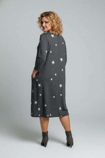 Midi-Kleid mit Rundhalsausschnitt und Taschen