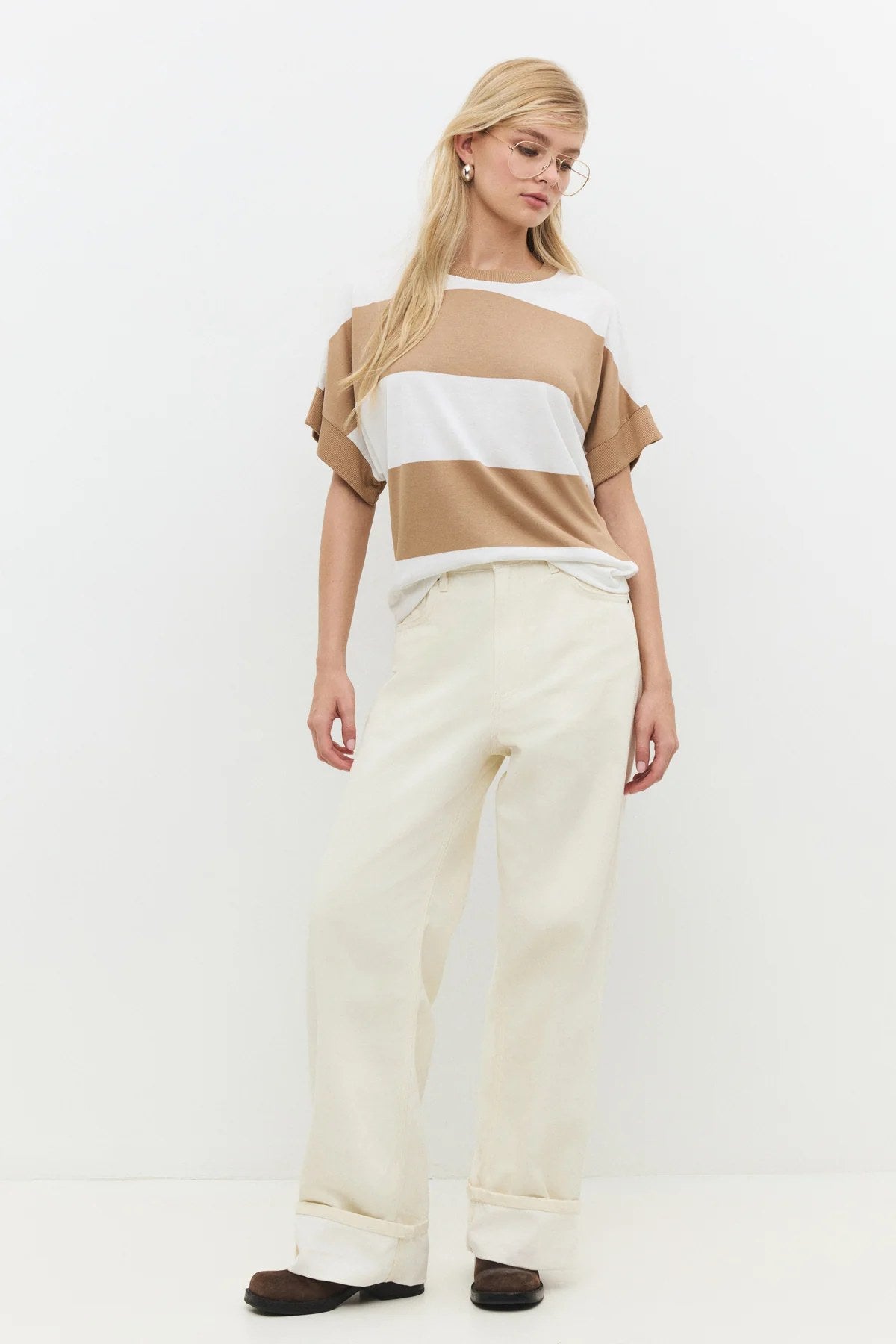 Basic-T-Shirt mit Rundhalsausschnitt und Streifen