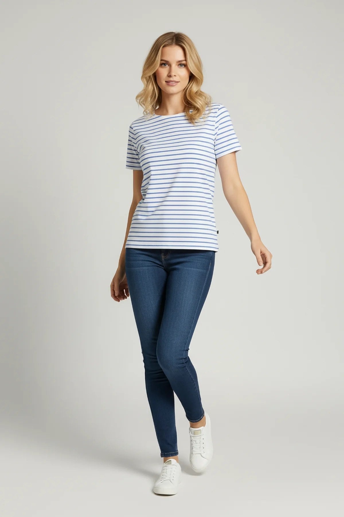Basic-T-Shirt mit Rundhalsausschnitt und Streifen