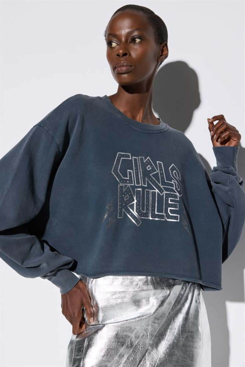 Kurzarm-Sweatshirt mit Rundhalsausschnitt