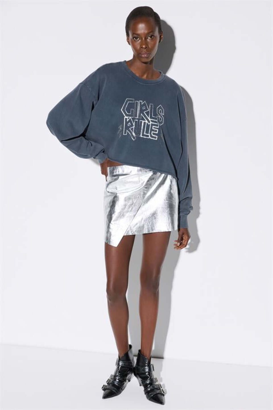 Kurzarm-Sweatshirt mit Rundhalsausschnitt