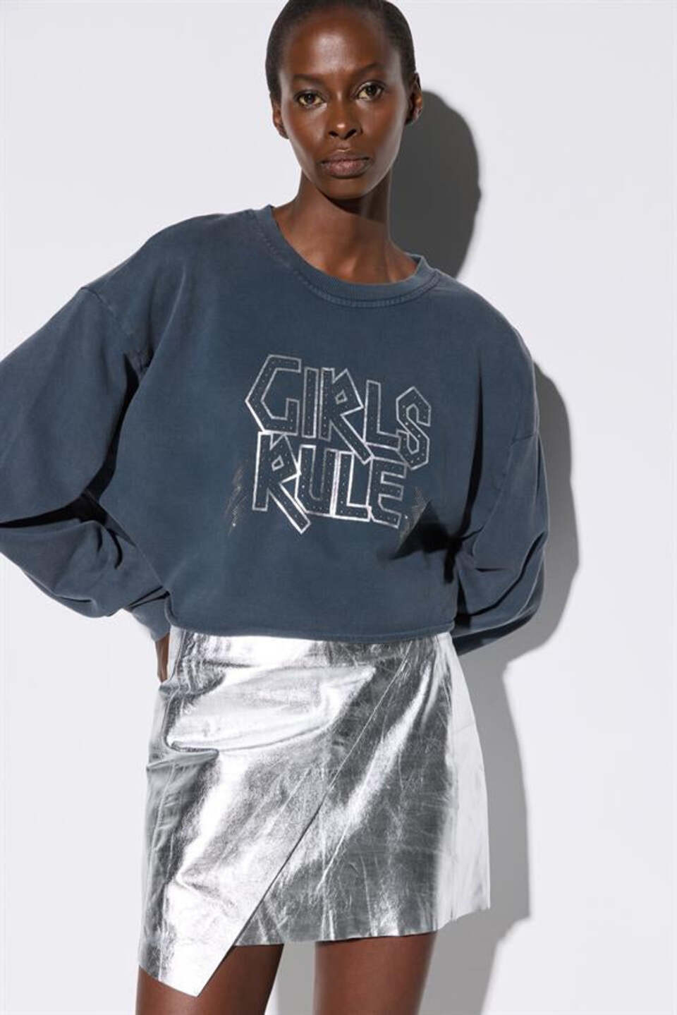 Kurzarm-Sweatshirt mit Rundhalsausschnitt