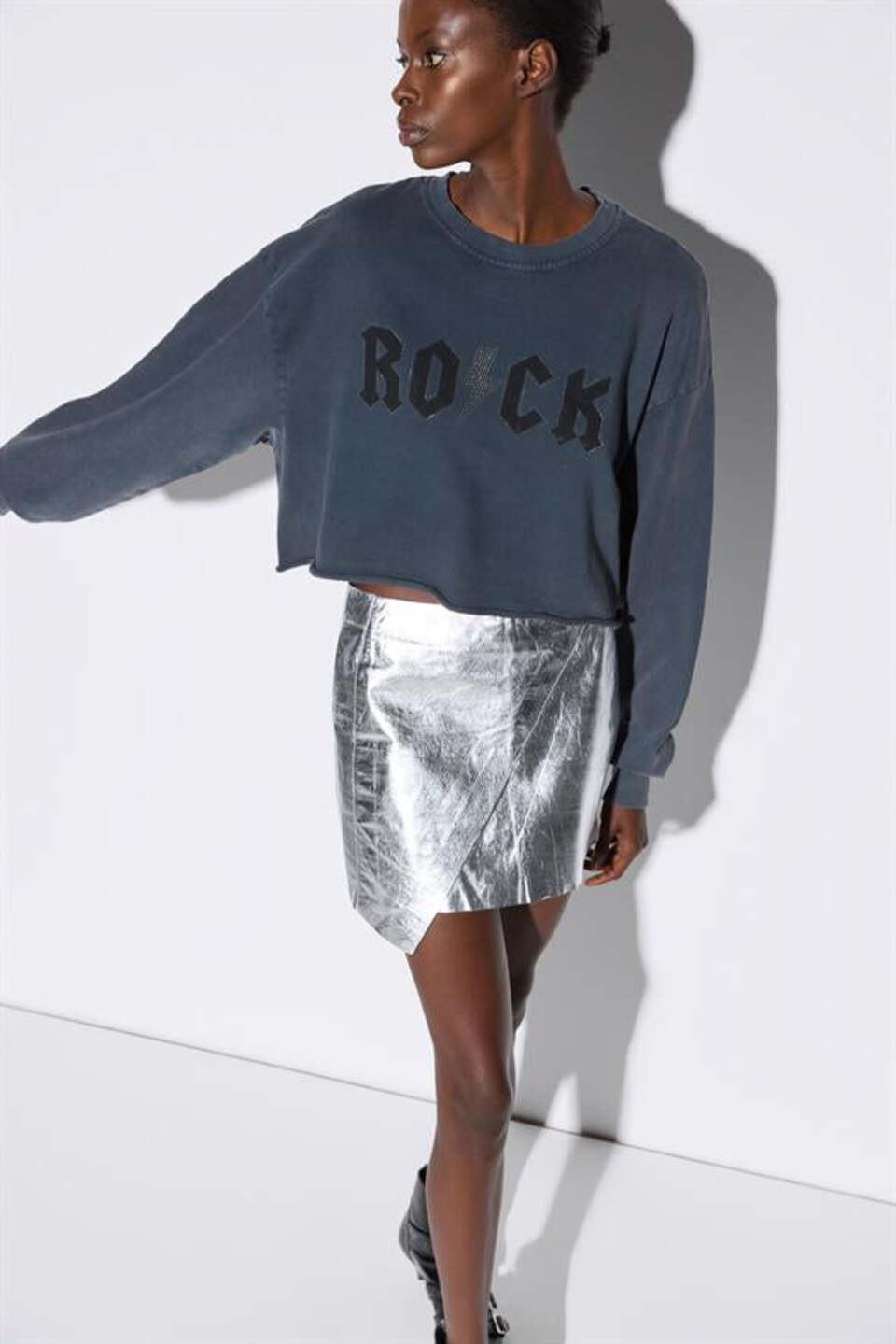 Kurzarm-Sweatshirt mit Rundhalsausschnitt
