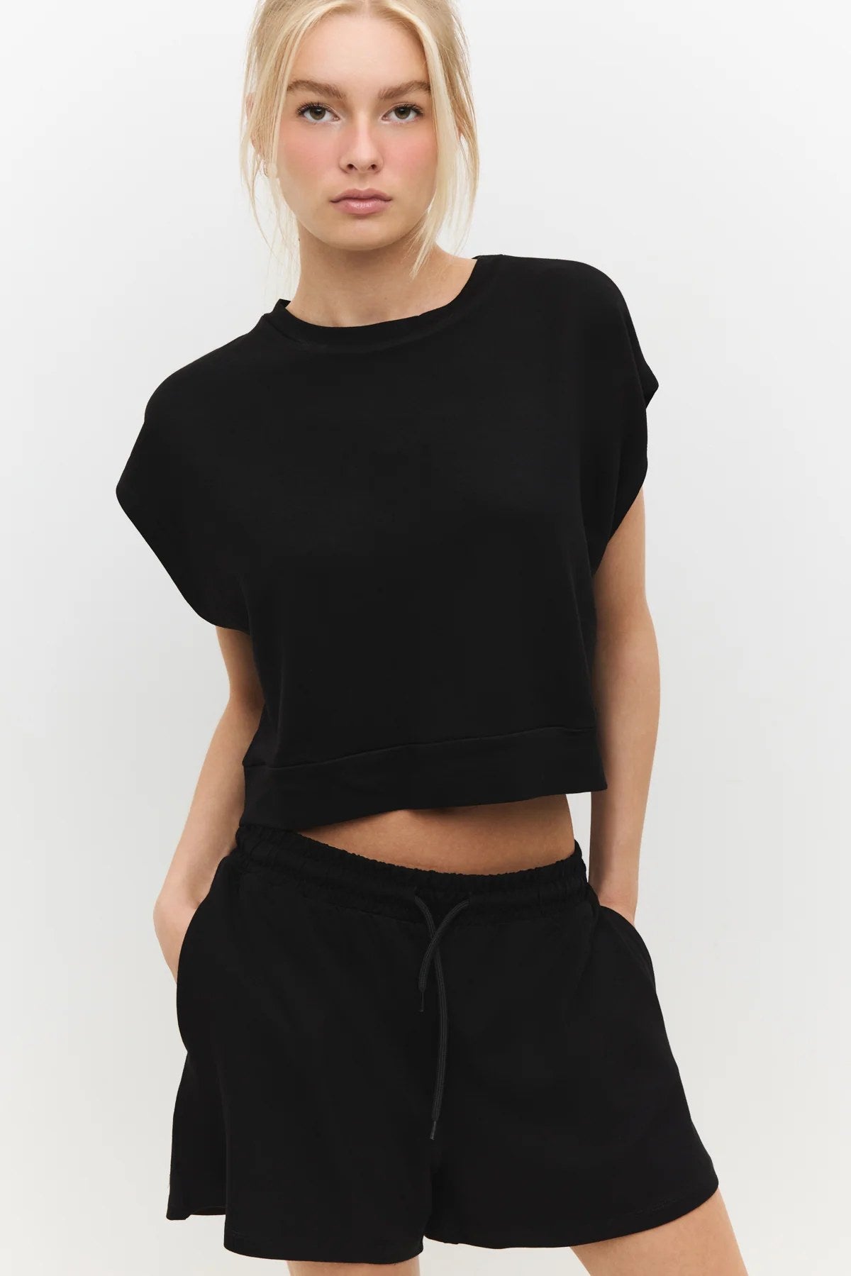 Kurzarm-T-Shirt mit Rundhalsausschnitt