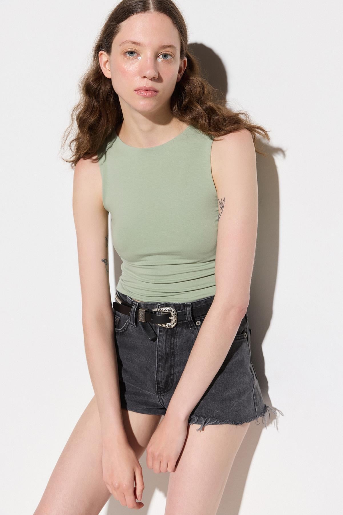 Ärmellose Basic-Bluse