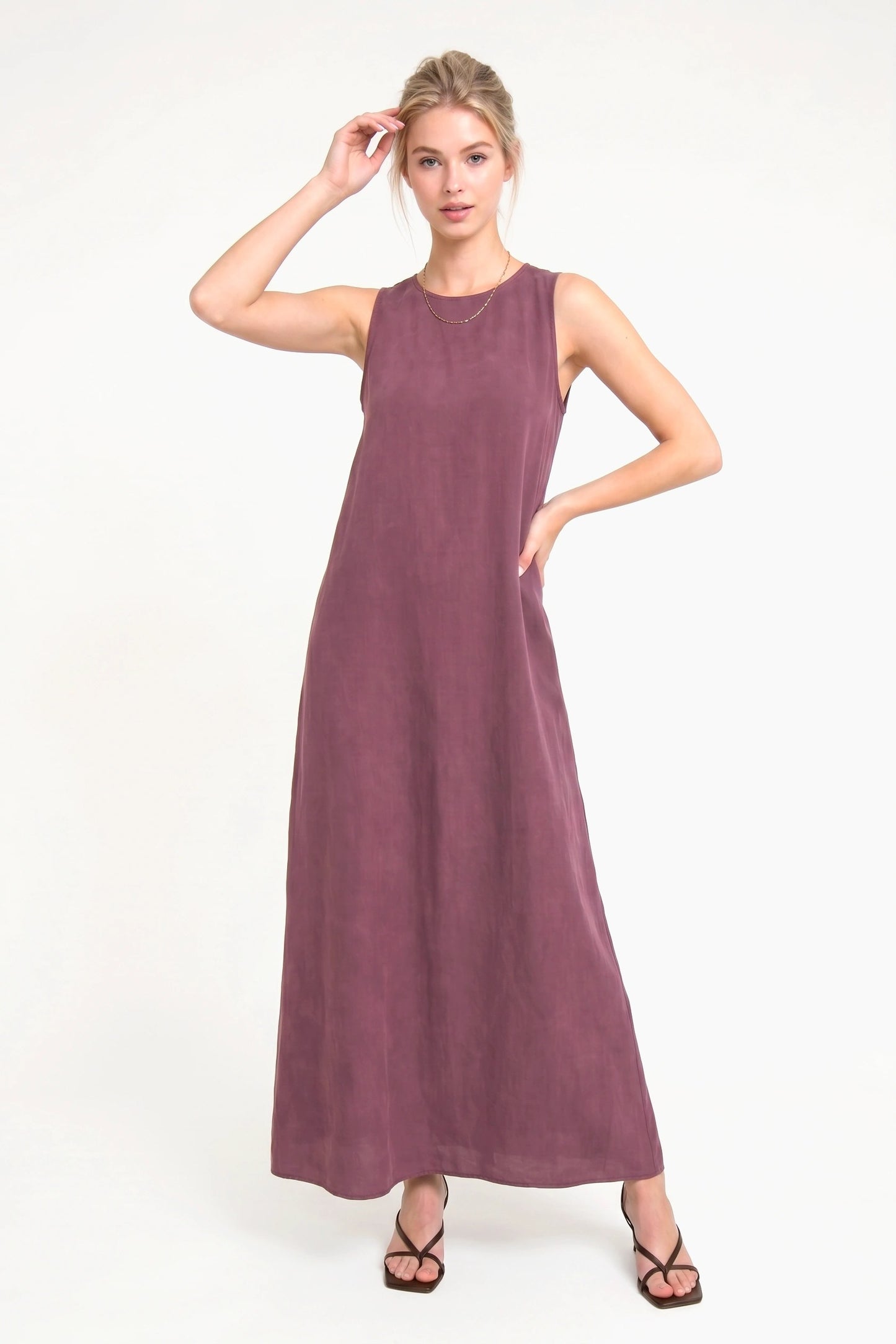 Ärmelloses, lockeres Maxi-Kleid