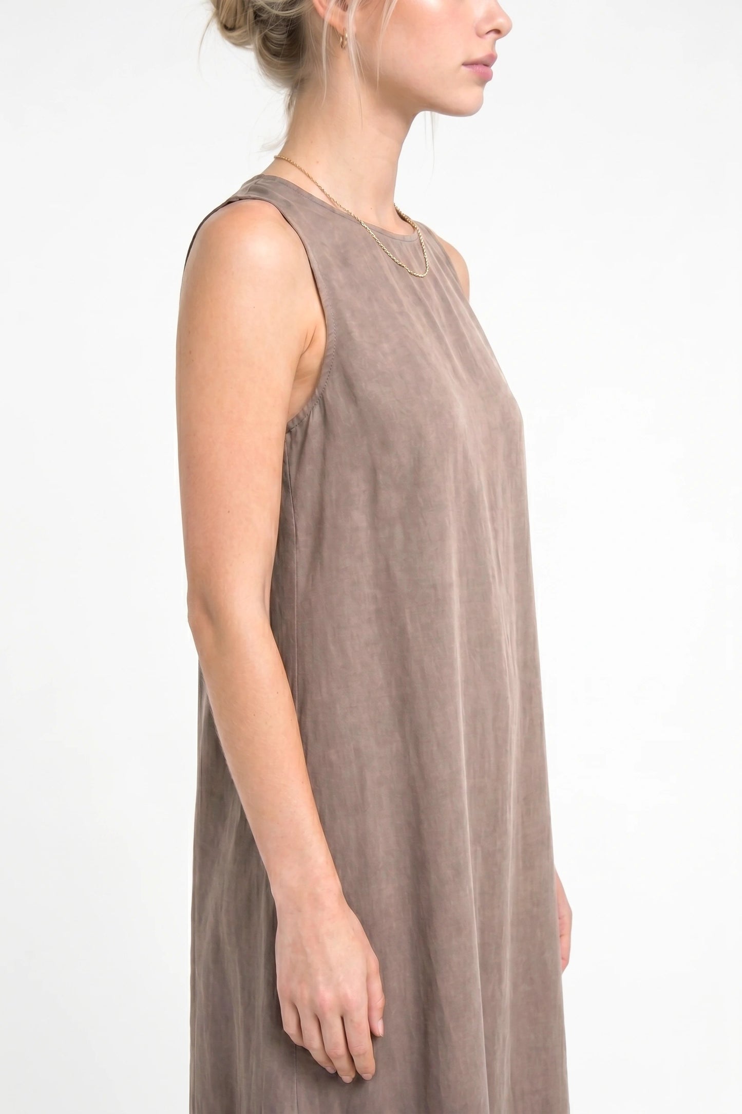 Ärmelloses, lockeres Maxi-Kleid