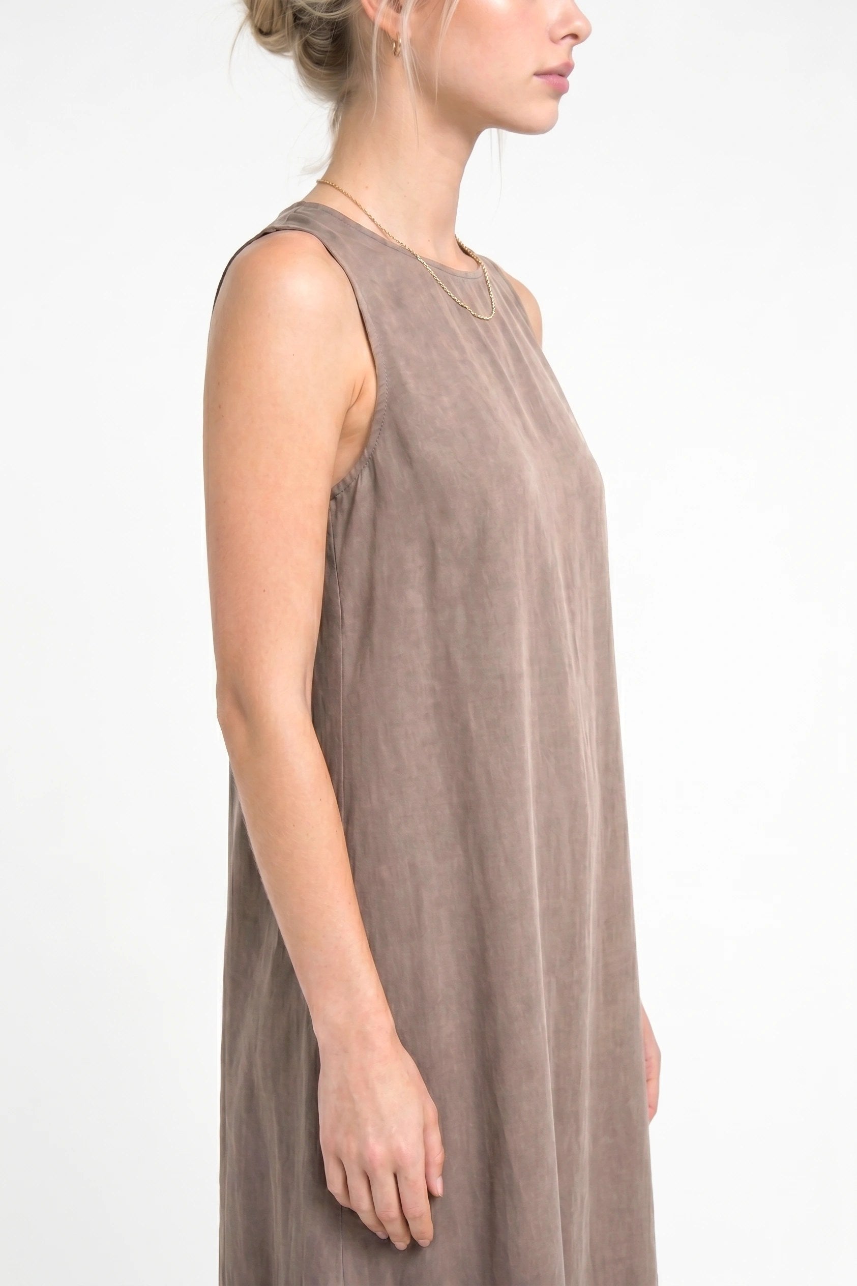 Ärmelloses, lockeres Maxi-Kleid