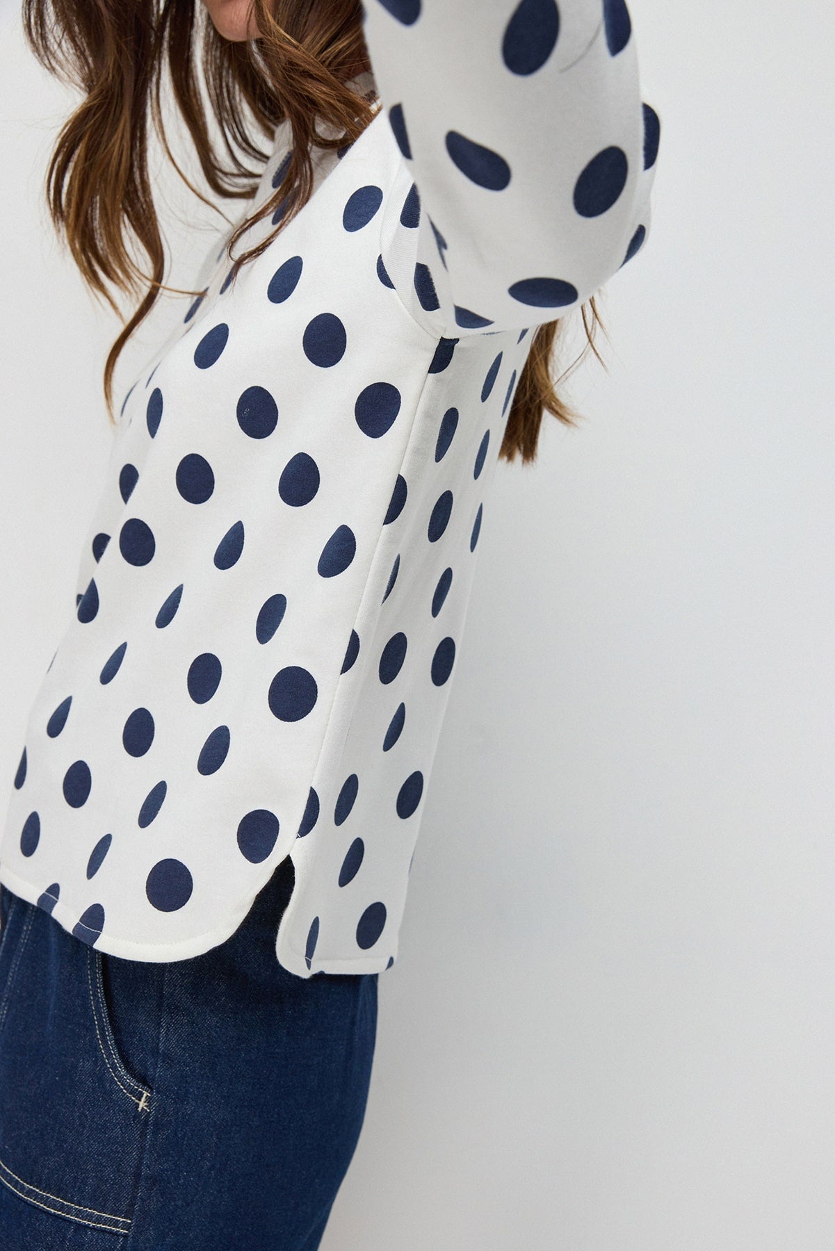 Sweatshirt mit Rundhalsausschnitt und Polka-Dots
