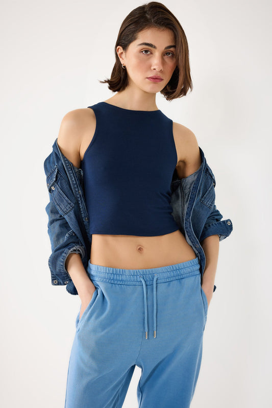 Ärmelloses Crop-Top mit Rundhalsausschnitt
