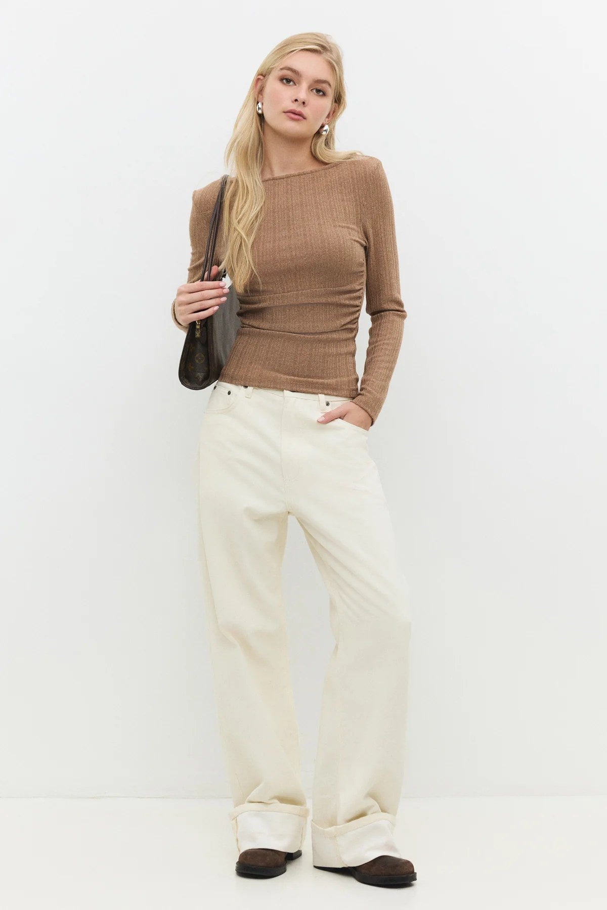 Bluse mit Rundhalsausschnitt und langen Ärmeln