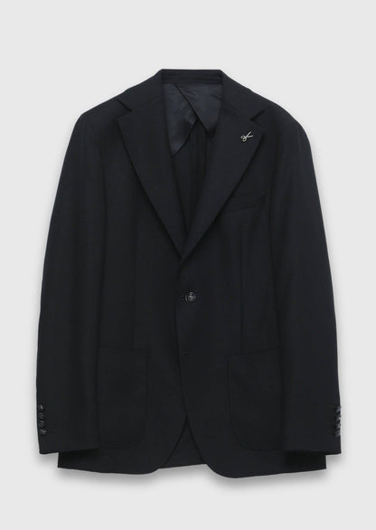 Schwarze Wolljacke im Komfortschnitt