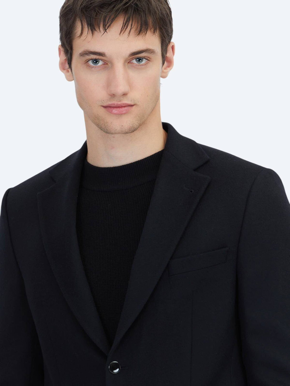Schwarze moderne Wollmischjacke