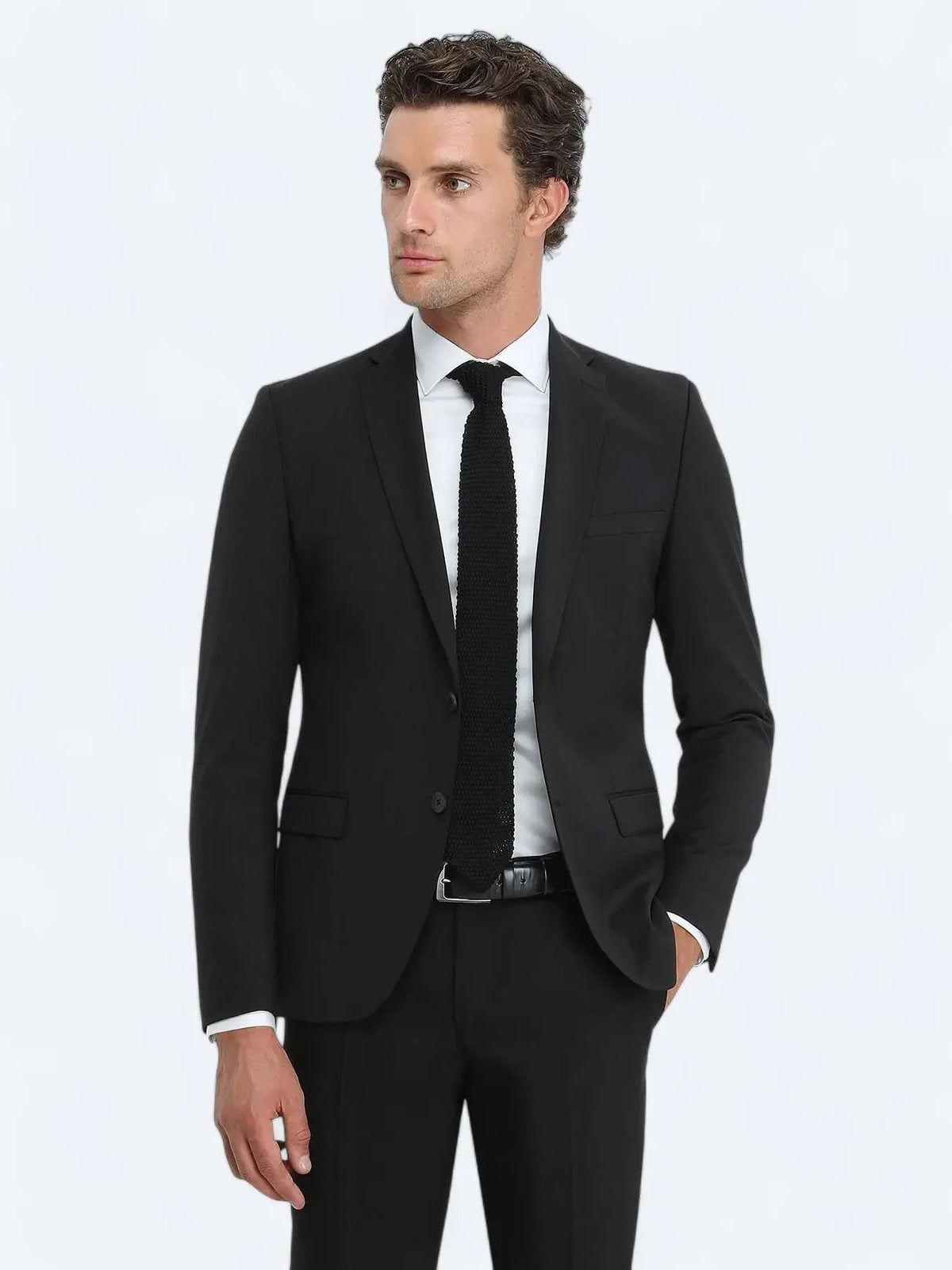 Schwarzer, schlichter Slim-Fit-Anzug aus Wollmischung