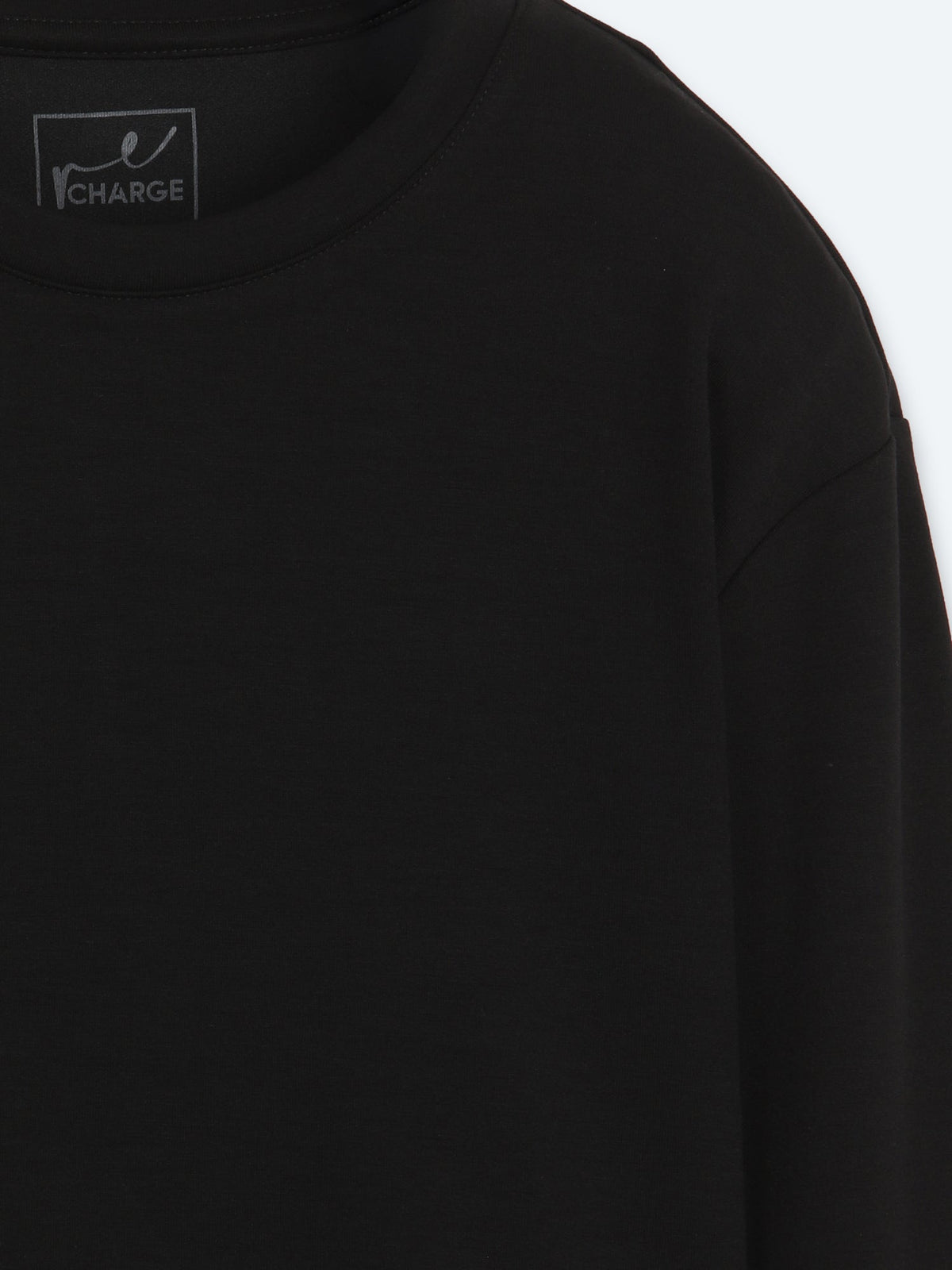 Schwarzes schlichtes Sweatshirt