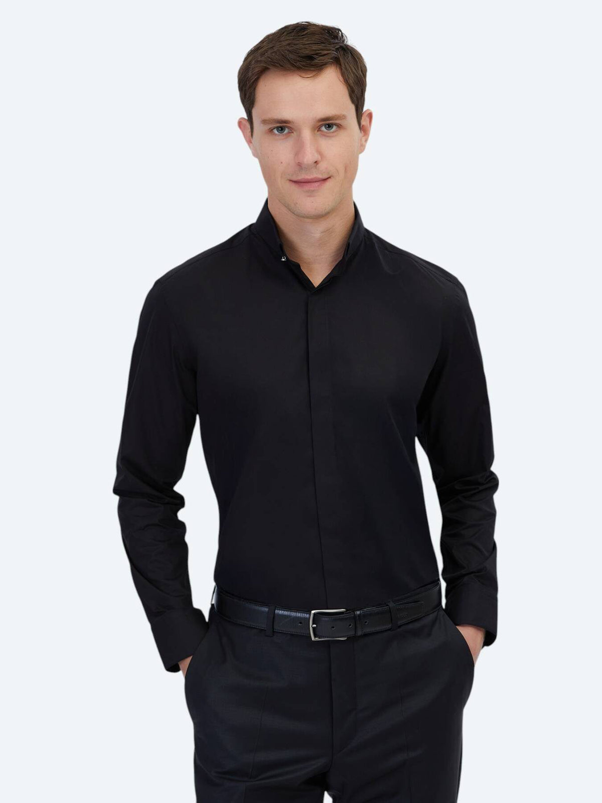 Schwarzes Regular Fit Baumwollhemd