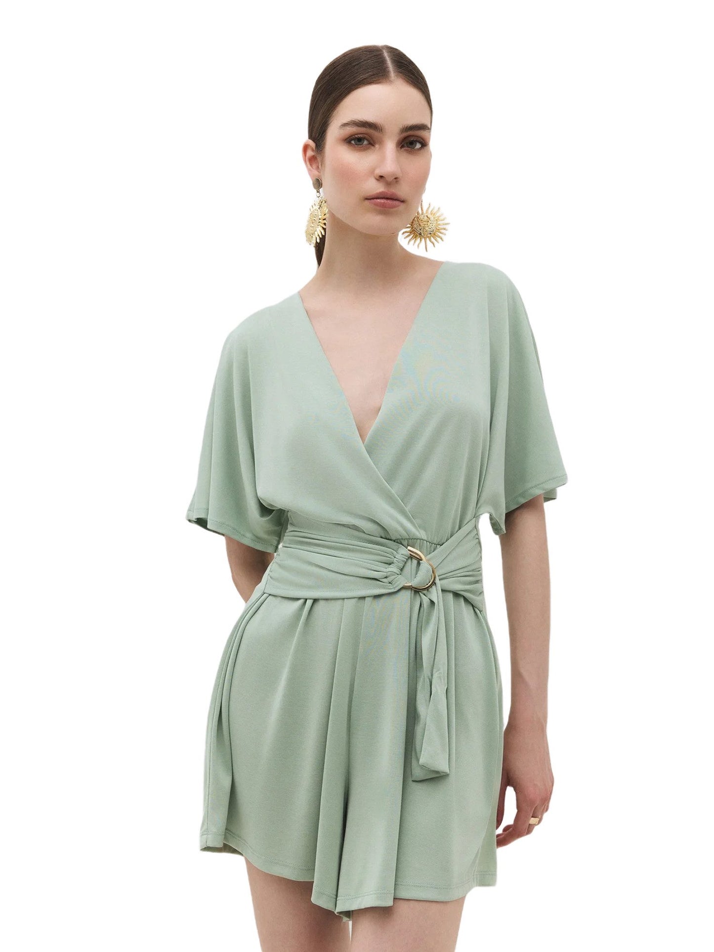 Jumpsuit mit V-Ausschnitt und kurzen Ärmeln