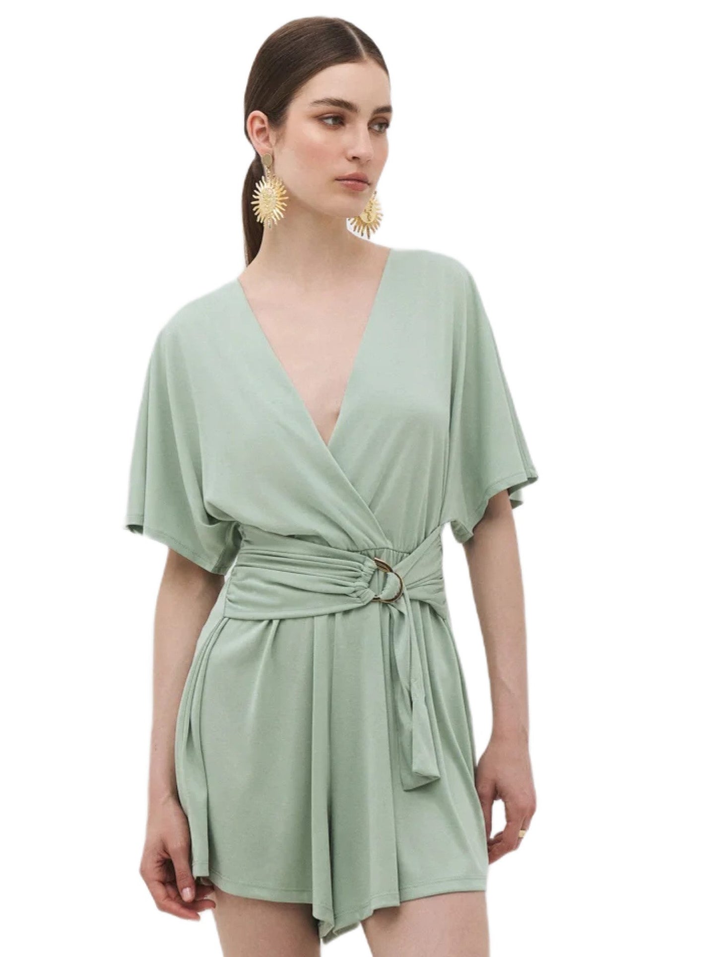 Jumpsuit mit V-Ausschnitt und kurzen Ärmeln