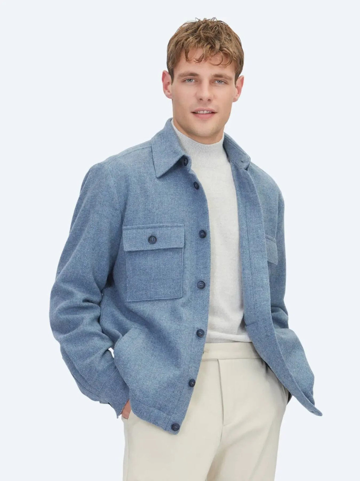 Blaues Overshirt