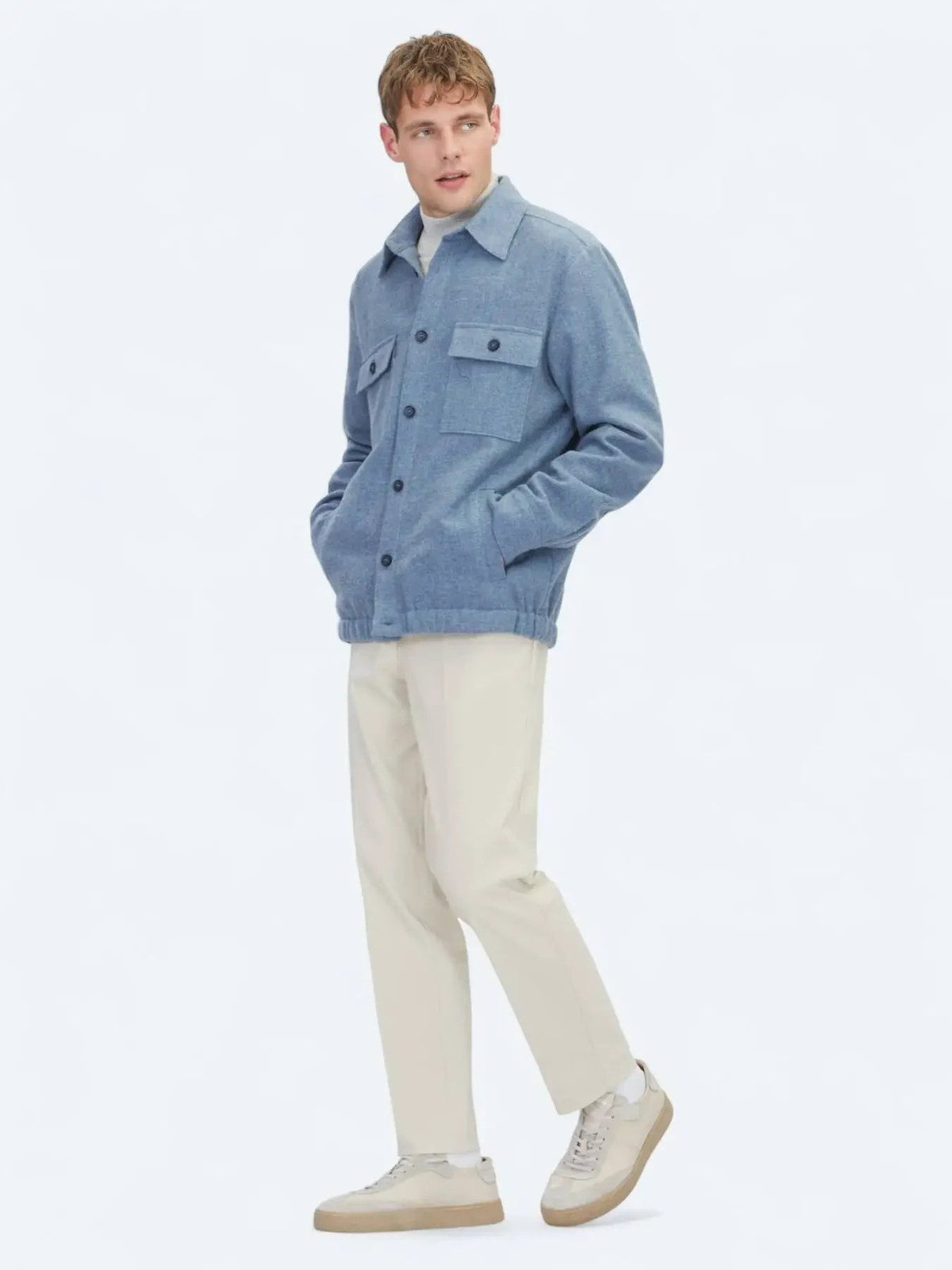 Blaues Overshirt