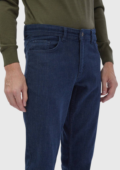 Schmal geschnittene Jeans aus Denim-Baumwollmischung