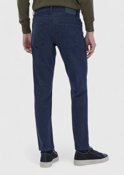 Schmal geschnittene Jeans aus Denim-Baumwollmischung