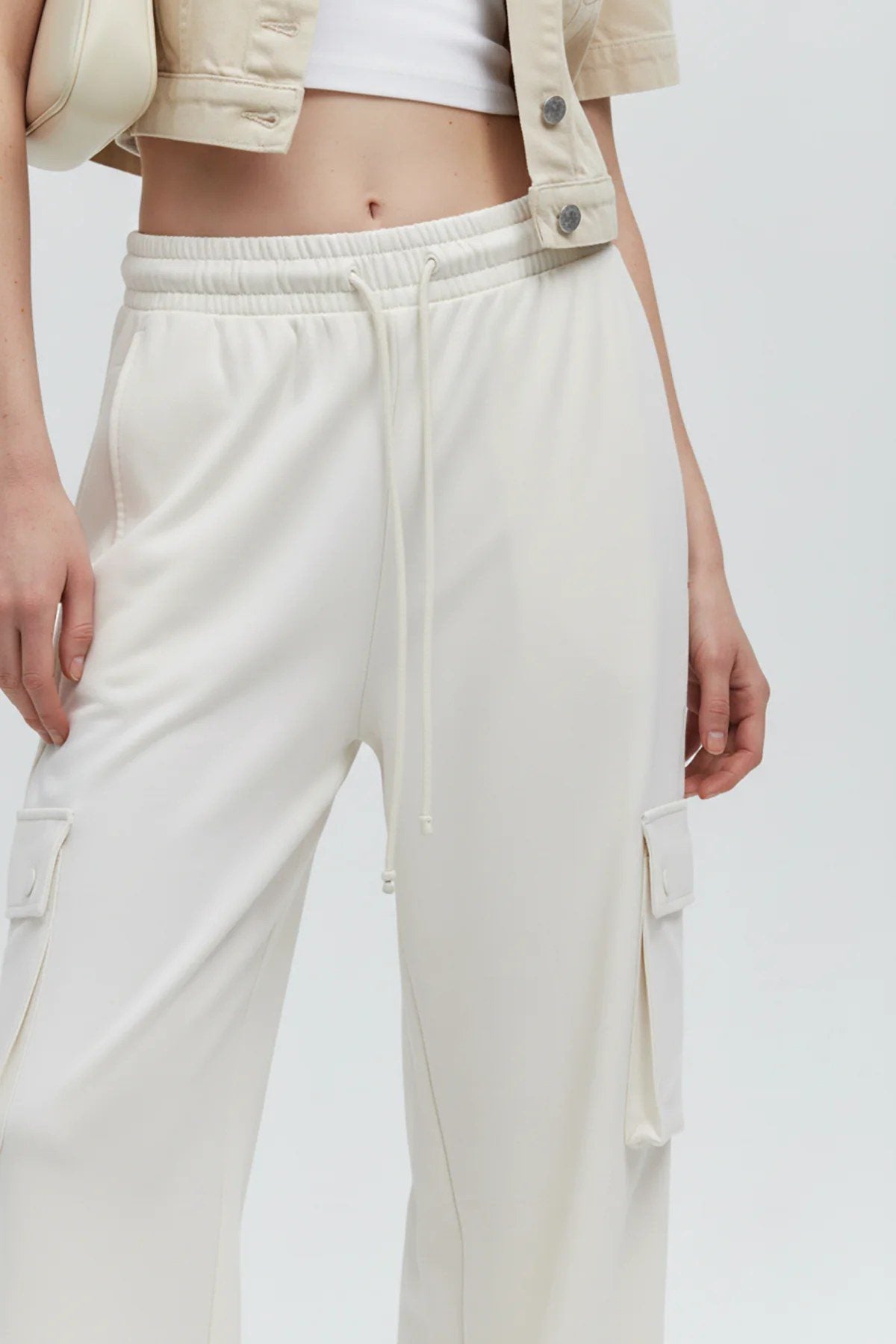 Weite Hosen mit weitem Bein