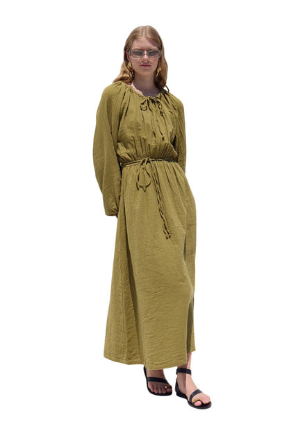 Braunes Muslin-Kleid mit Bindung