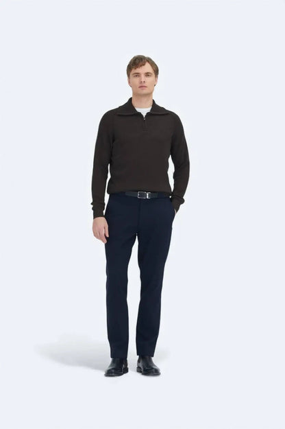 Braunes Strick-Sweatshirt