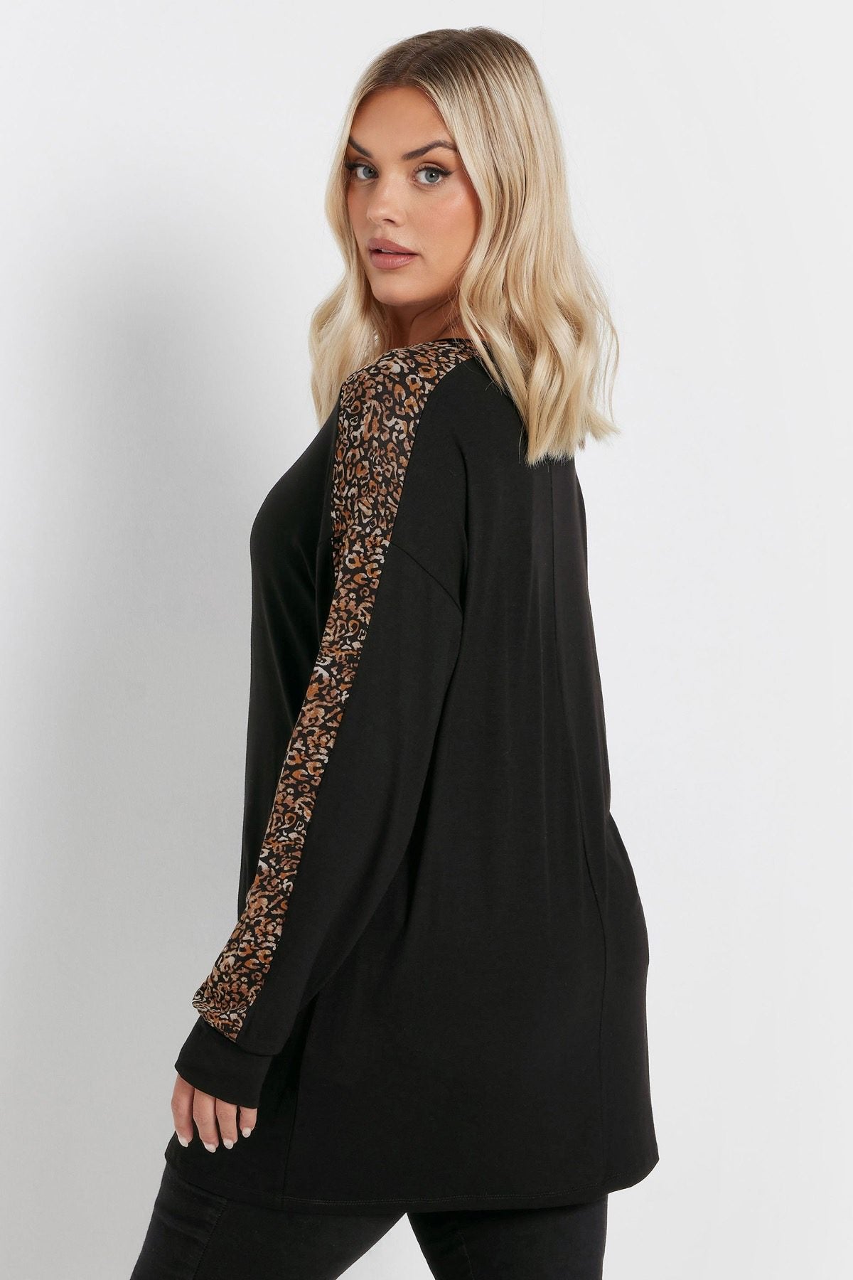 Plus Size Rundhals-Langarm-T-Shirt mit Leopardenmuster