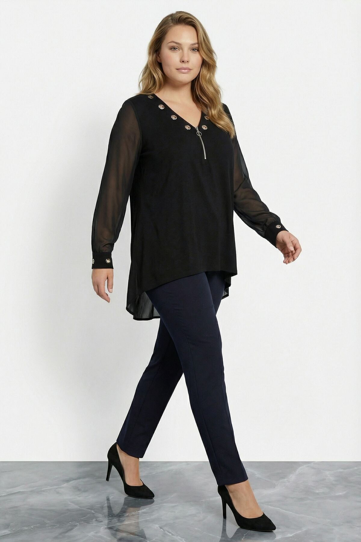 Große Größen Schwarze Bluse mit Ärmeln 110880