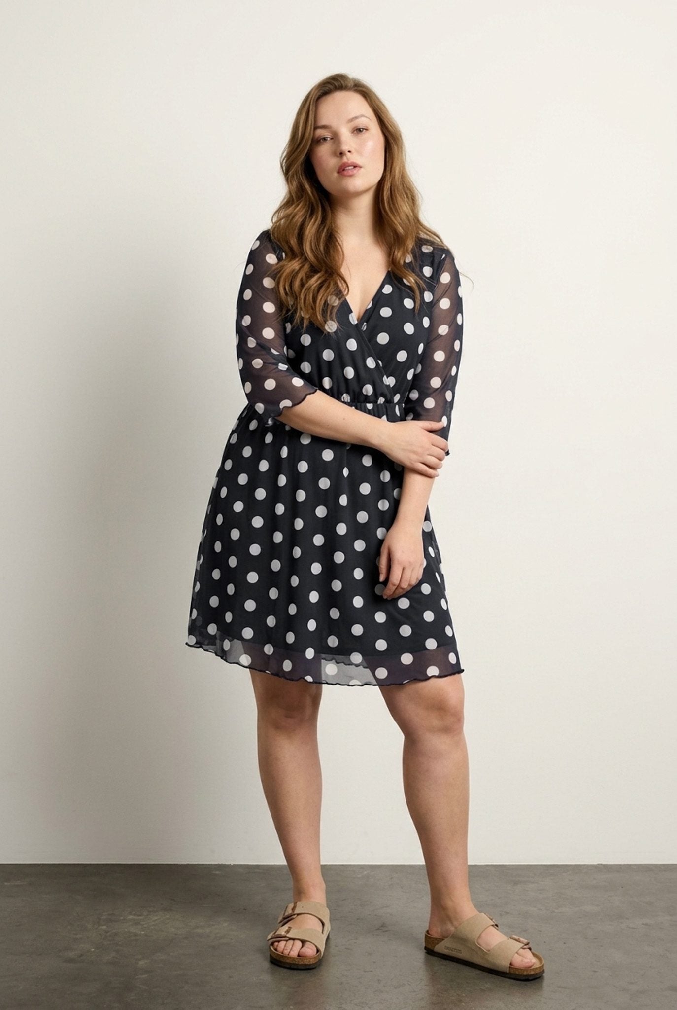 Plus Size V-Ausschnitt Midi Kleid