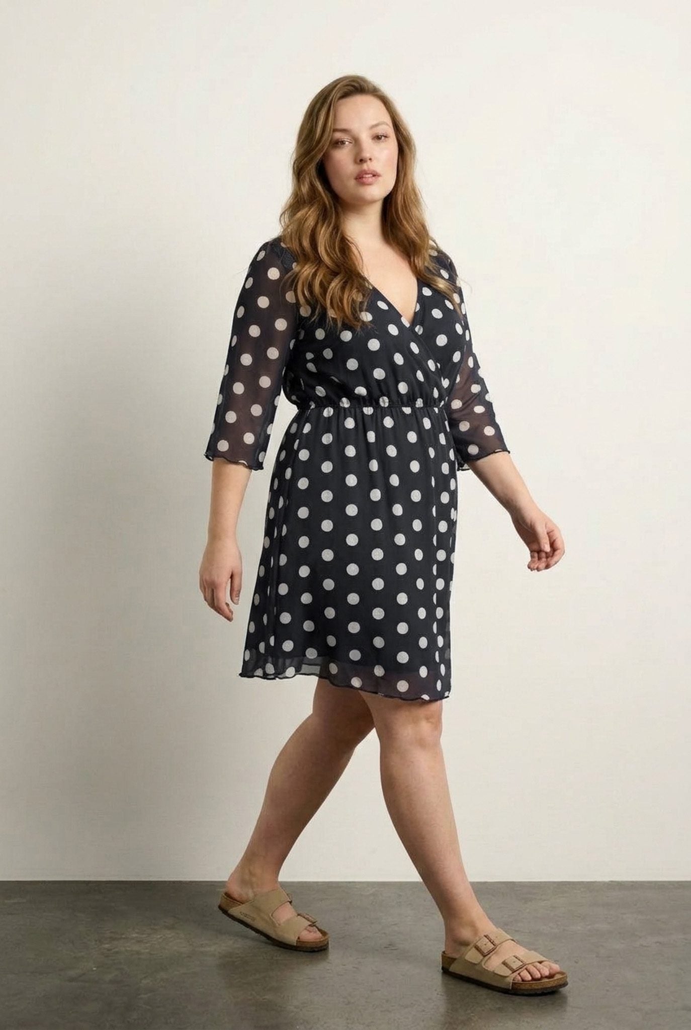 Plus Size V-Ausschnitt Midi Kleid