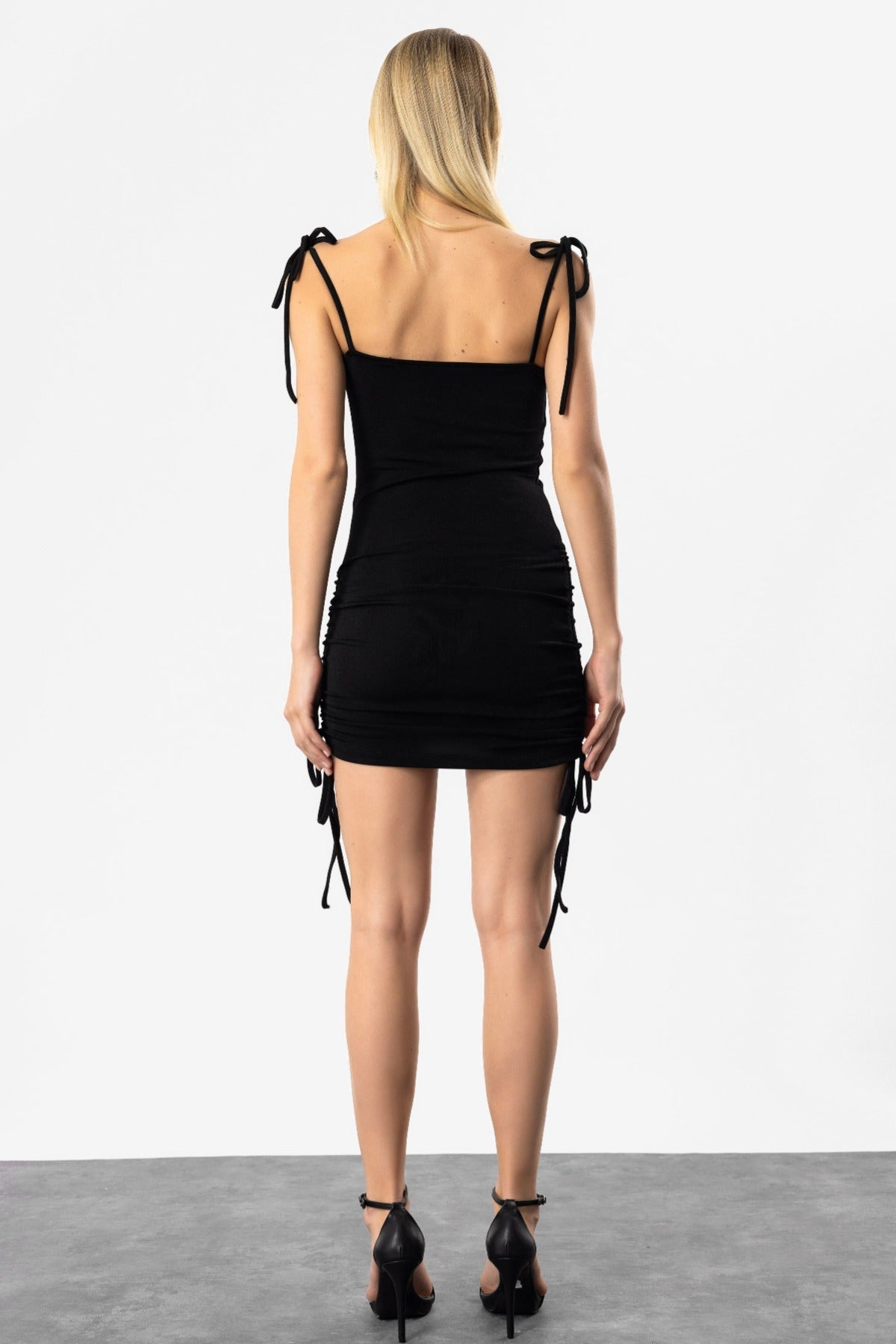 Gerafftes Minikleid