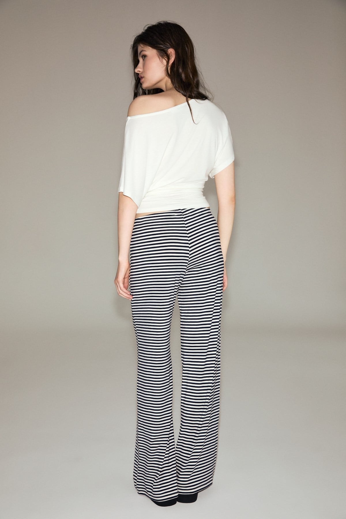ETHIQUET CALESTIA Damen Raffbluse Ecru