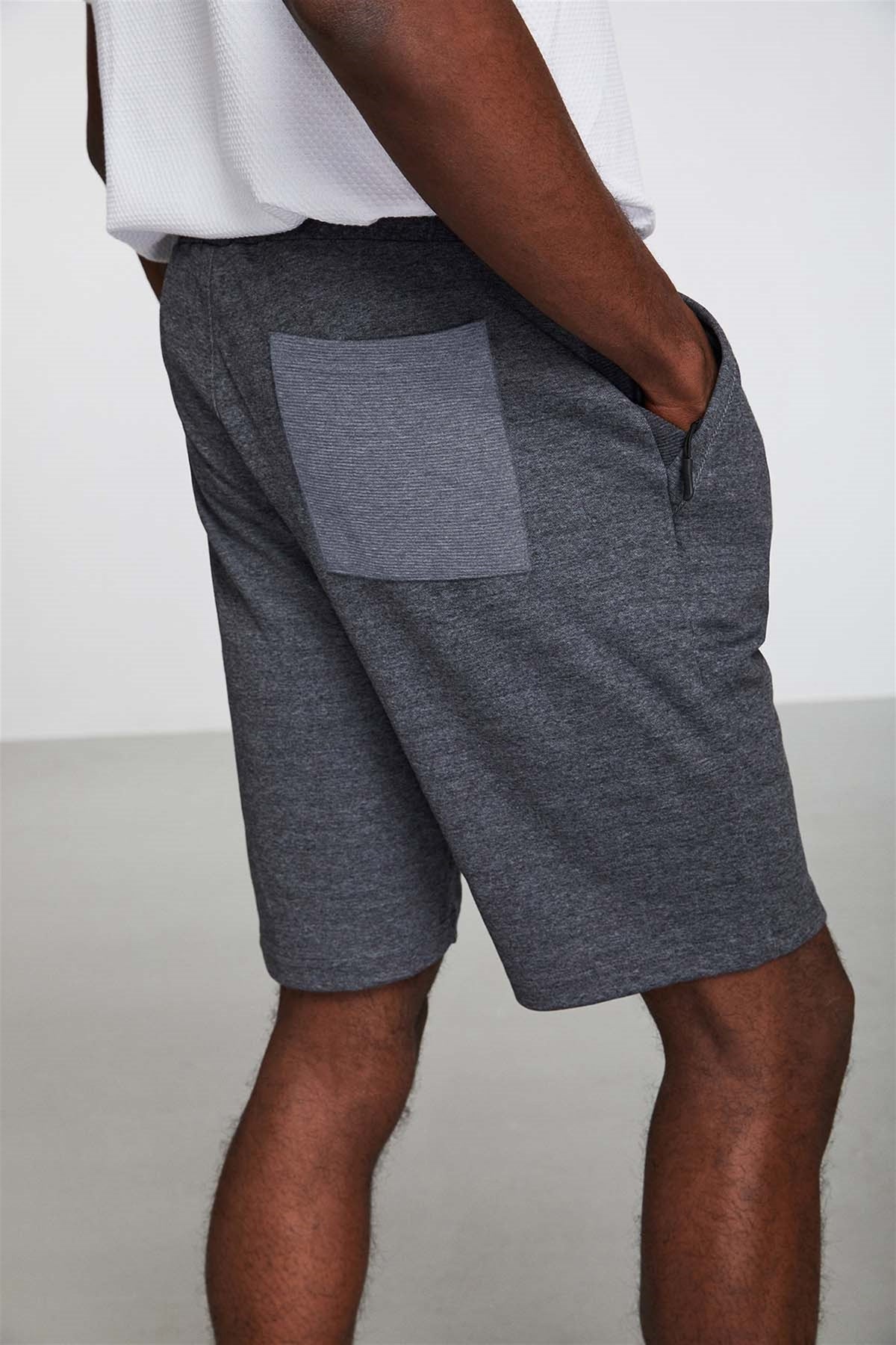 GRIMELANGE CAMILLO Regular Shorts & Bermuda Dunkelgrau