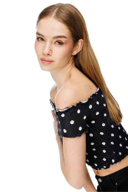 Kurze Bluse mit Polka-Dots
