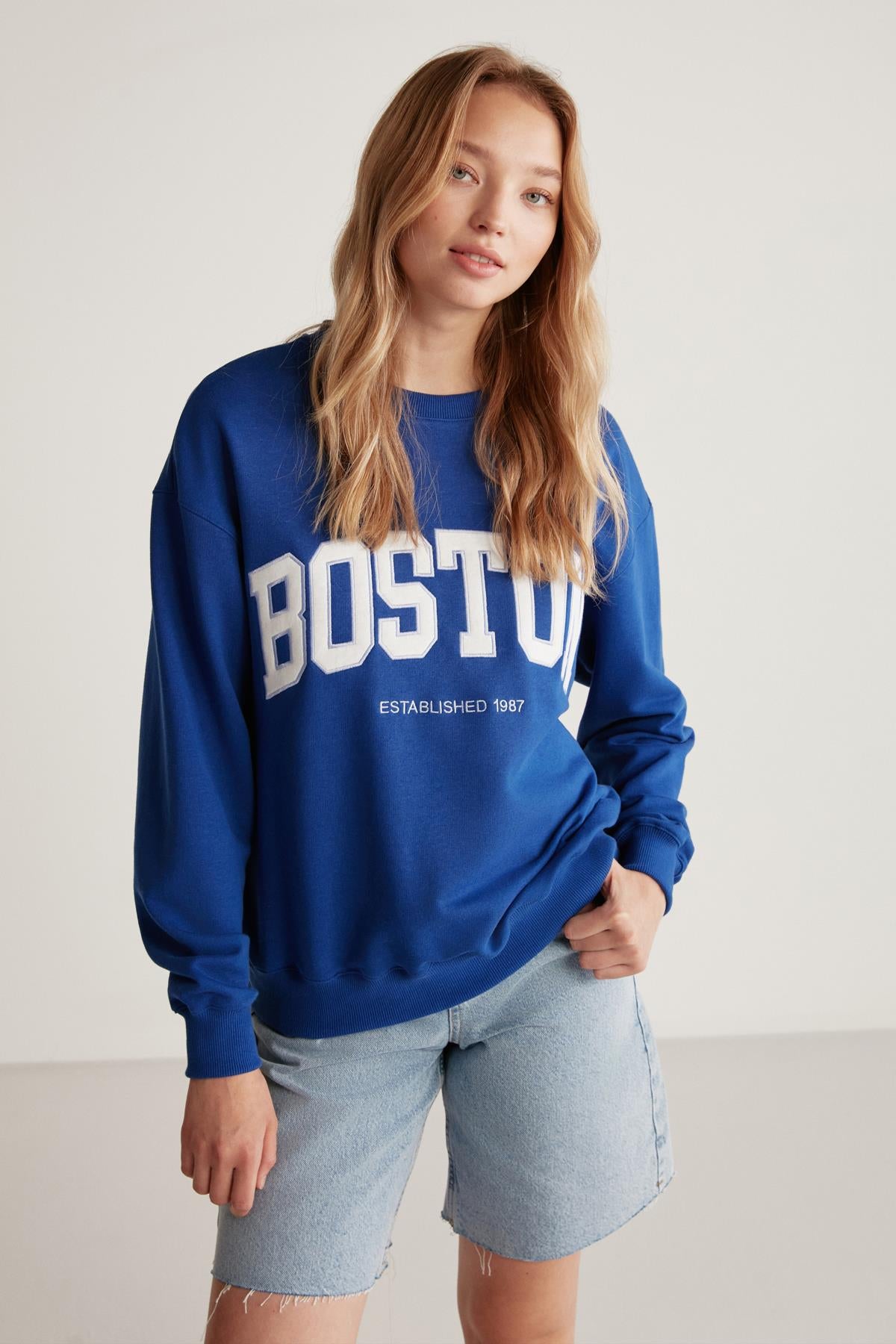 CAROLA Oversize Sweatshirt
