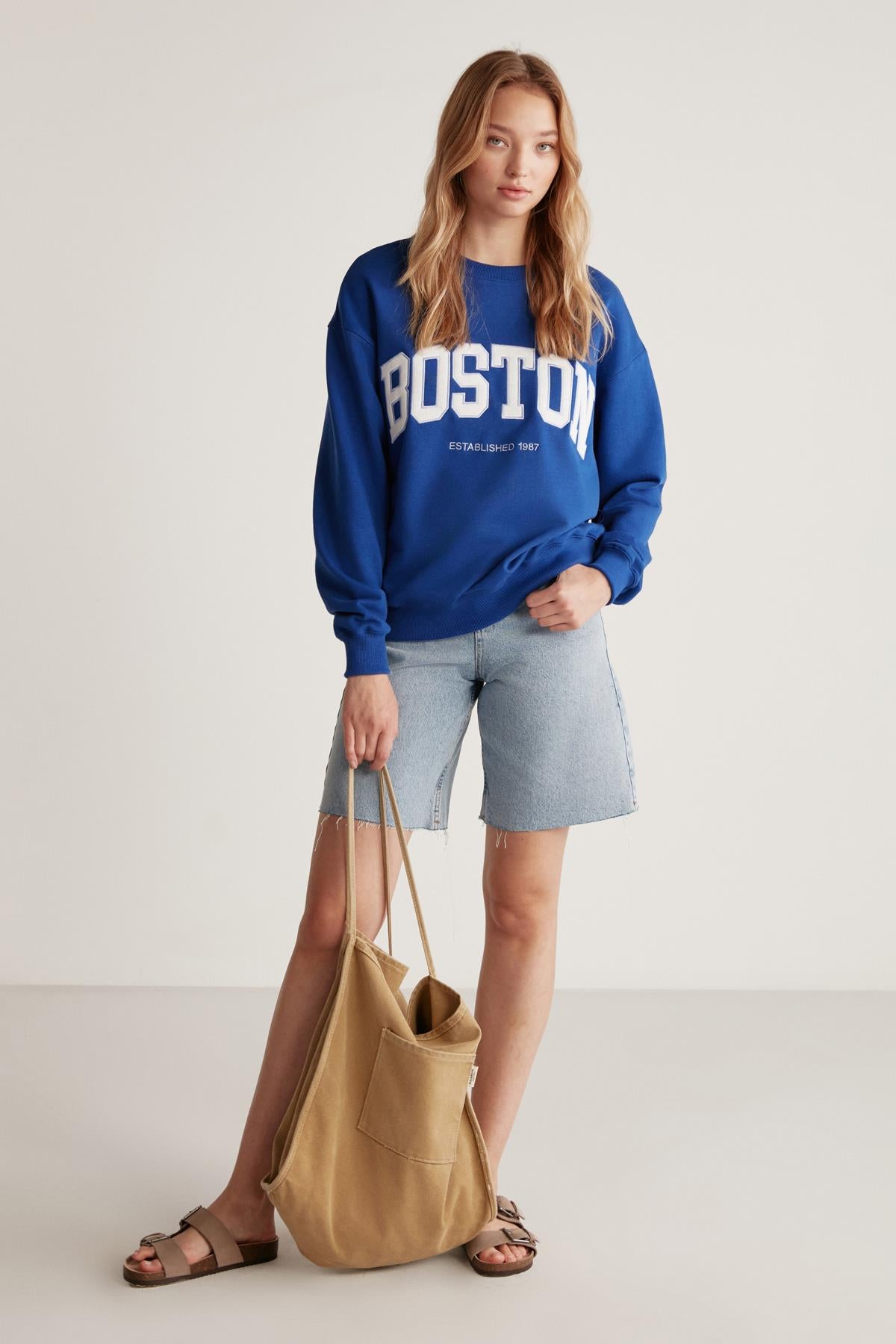 ETHIQUET CAROLA Oversize Sweatshirt Marineblau