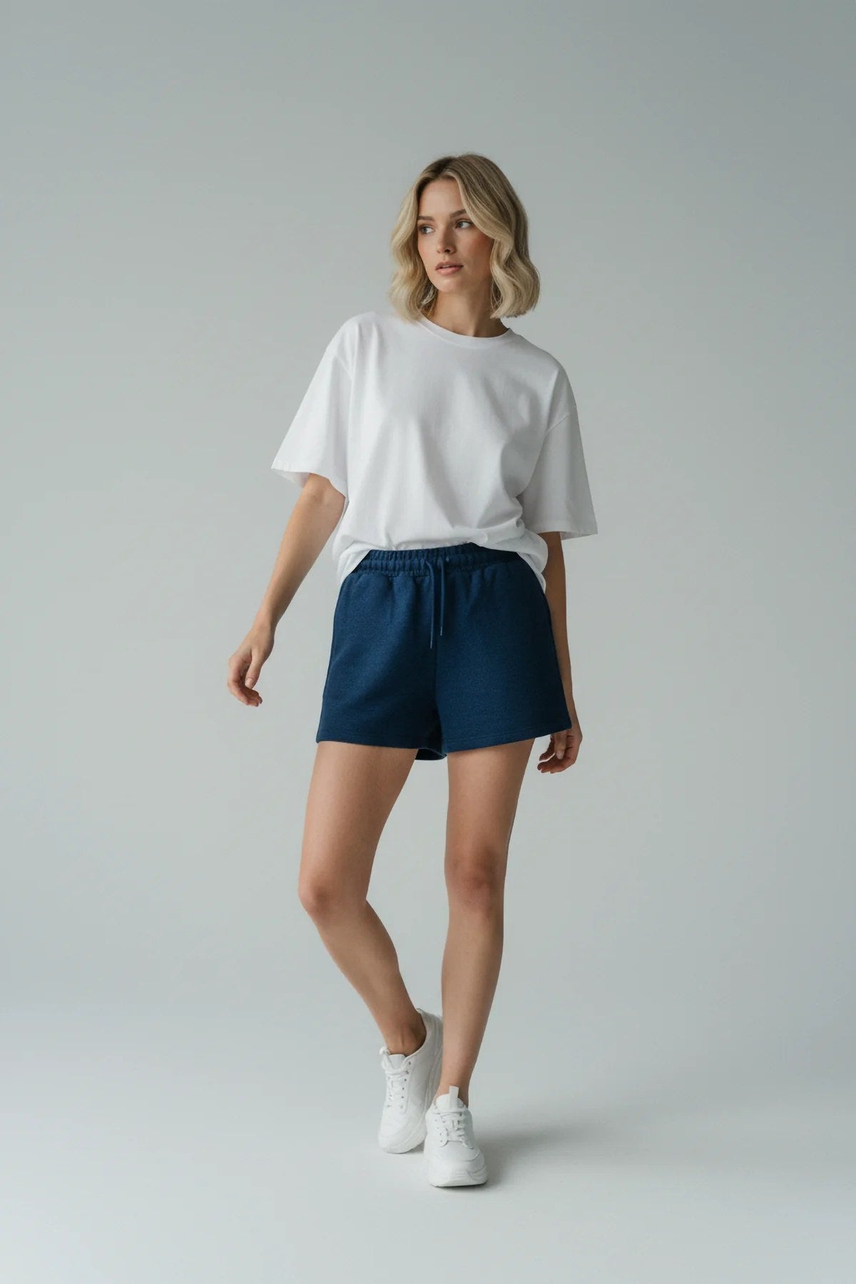 Shorts mit Taschen und elastischem Bund